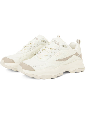 group着用 FILA　ボリュームスニーカー