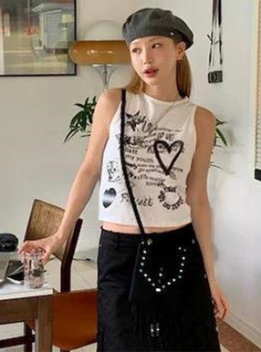 グラフィックプリントショート丈タンクトップTシャツ