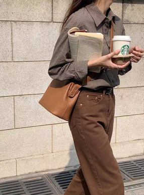 がま口レザーショルダーバッグ
