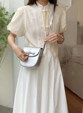 リボンラウンドショルダーバッグ