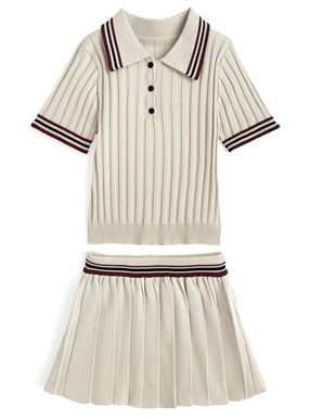 ポロトップス×プリーツミニスカートラインニットセットアップ