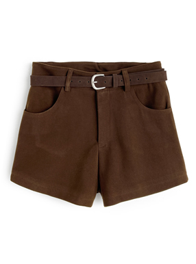 ベルト付きショートパンツ