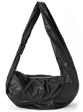 ハーフムーンショルダーバッグ