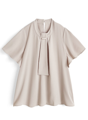 ボウタイパールブラウス