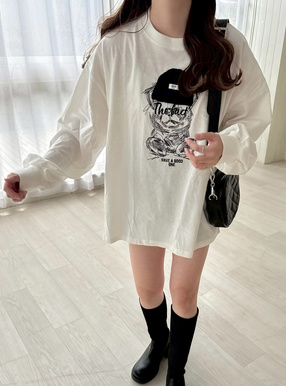 くま刺繍ロンT