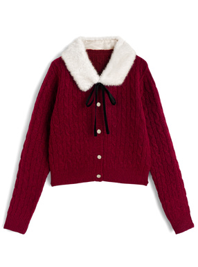 ファーティペット付きケーブル編みニットカーディガン