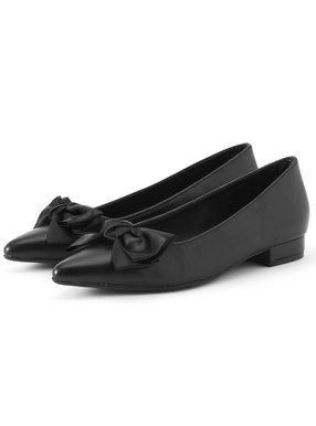 サテンリボンパンプス