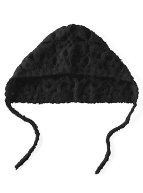 バブーシュカ風透かし編みニットキャップ