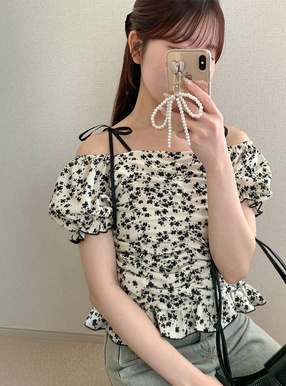 2Way花柄シャーリングブラウス