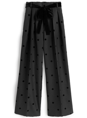 リボン付きドット柄ワイドパンツ