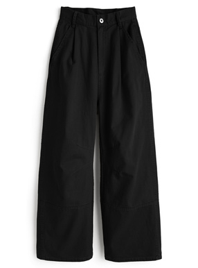 タックワイドパンツ
