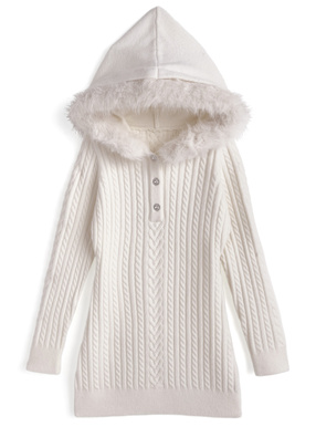 ファーフードケーブル編みニットワンピース