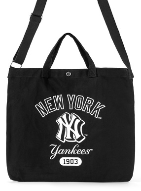MLB ニューヨークヤンキース　ロゴプリントトートバッグ