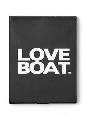 LOVE BOAT　ロゴミラー