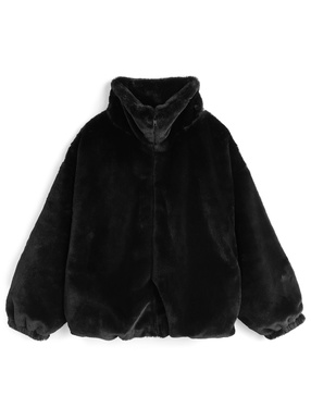 スタンドネックファーブルゾン