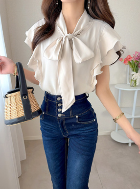 ボウタイフリルノースリーブブラウス