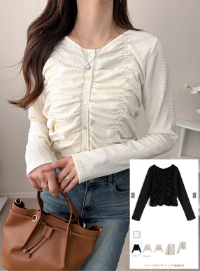 ショート丈ギャザートップス