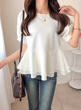 パフスリーブダブルペプラムブラウス