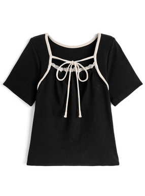 レイヤード風配色パイピングトップス