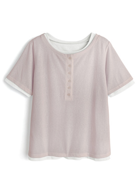 ヘンリーネックTシャツ×ベーシックTシャツアンサンブル
