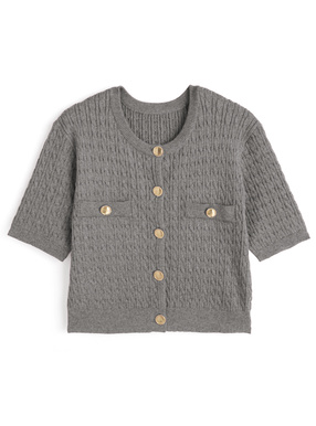 ゴールドボタンケーブルニットカーディガン