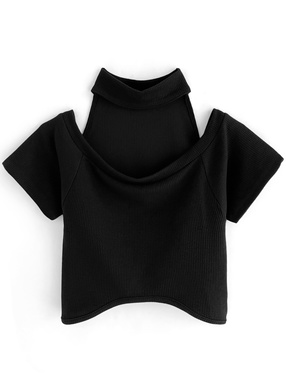 チョーカー風ショート丈トップス