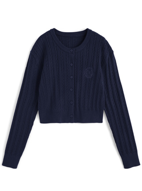 ケーブル編みロゴ刺繍ニットカーディガン