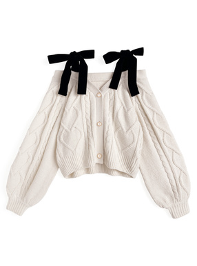 オフショルダーリボンケーブル編みニットカーディガン