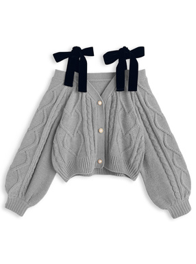 オフショルダーリボンケーブル編みニットカーディガン