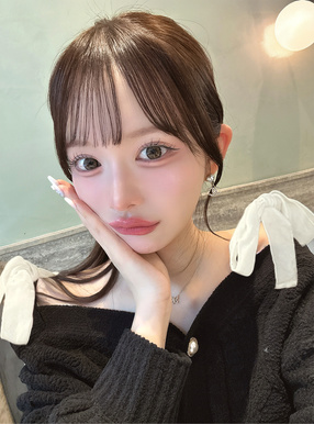 オフショルダーリボンケーブル編みニットカーディガン