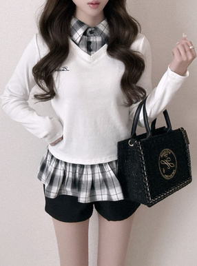 チェック柄シャツレイヤード風トップス