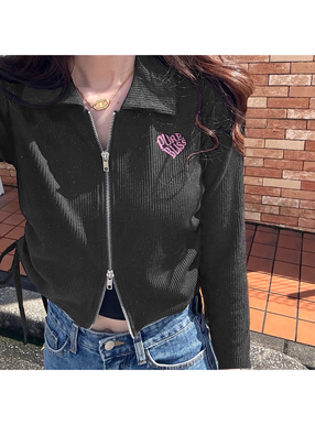 ロゴ刺繍ダブルジップドロストラメリブトップス