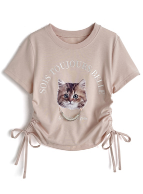 チャーム付きキャットプリントサイドドロストトップス