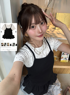 ドット柄レイヤード風サイドギャザーフリルトップス