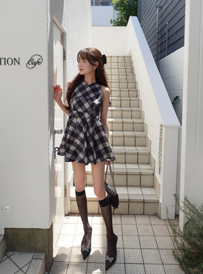 ビジューリボンストラップパンプス
