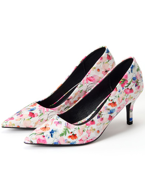 フラワー柄プリントパンプス