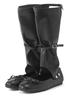 カバー付きブーツパンプス