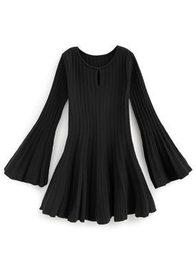 フレアスリーブニットミニワンピース