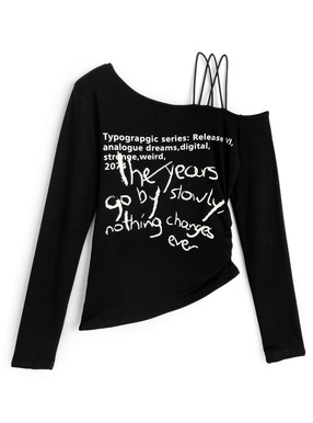 ワンショルダーアシンメトリーロゴプリントトップス