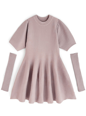 アームウォーマー付きフレアニットミニワンピース