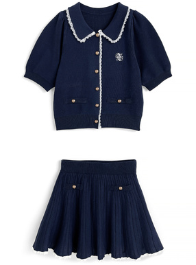 レーストップス×プリーツミニスカートニットセットアップ