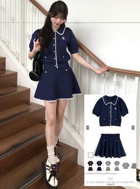 レーストップス×プリーツミニスカートニットセットアップ