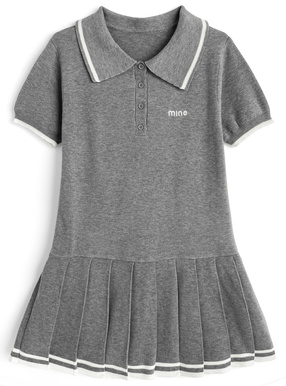 配色ラインロゴ刺繍プリーツニットミニワンピース