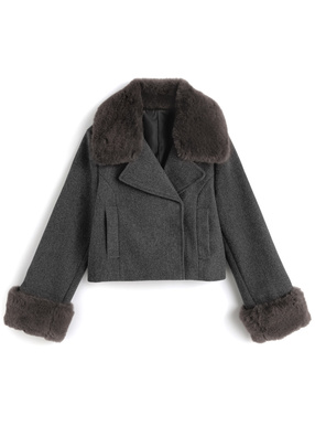 ファー付きショート丈コート