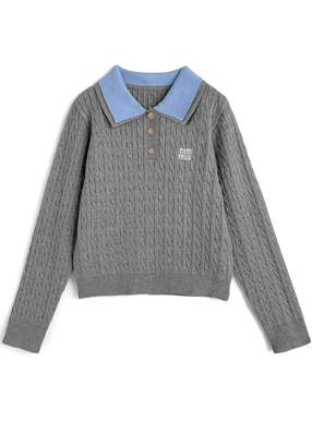 ダブルカラーケーブル編みニットトップス