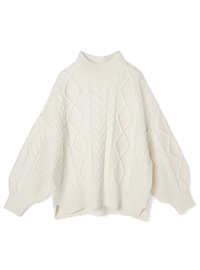 ケーブル編みスリットヘムニットトップス