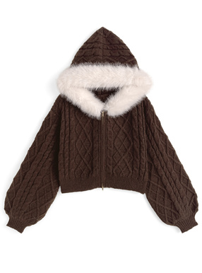 ファーフードケーブル編みニットパーカー