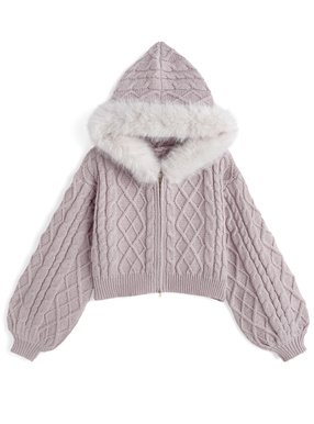 ファーフードケーブル編みニットパーカー