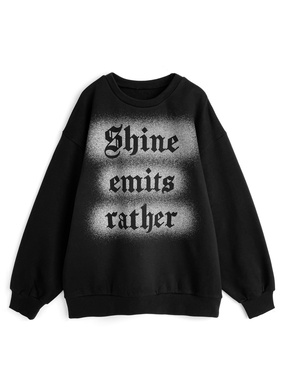 スプレーロゴプリントスウェットトップス