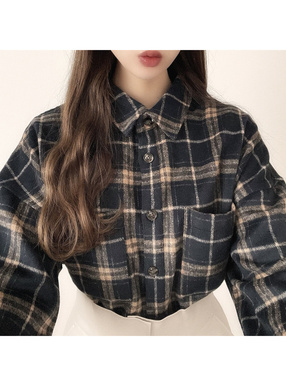 チェック柄ショート丈シャツ